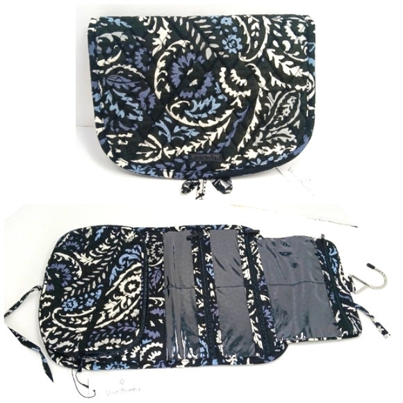 VERA BRADLEY Paisley Noir Winter 2019 Medium Travel Organizer NWT - Picture 1 of 16